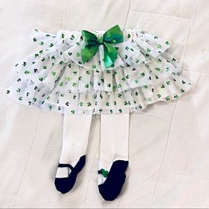 St. Patty’s Day skirt & tights 9-12mo.